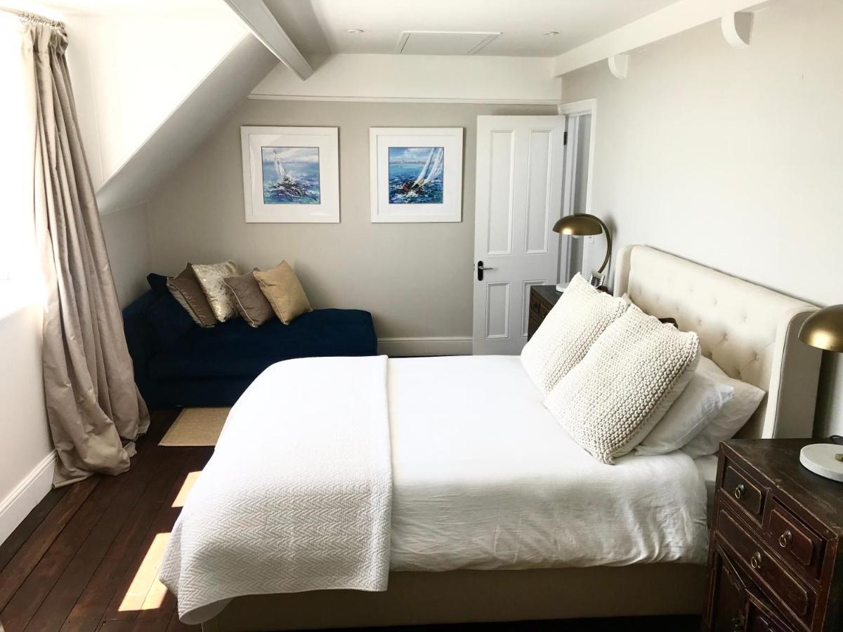 Marina Retreat - Stunning 4 Bedroom, 3 Bathroom House With Harbour Views! Ramsgate Extérieur photo